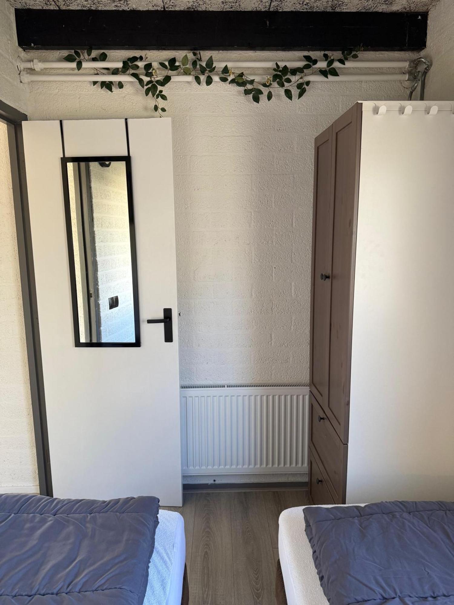 Vakantiebungalow Nr 7 In Het Heuvelland Holiday home Simpelveld