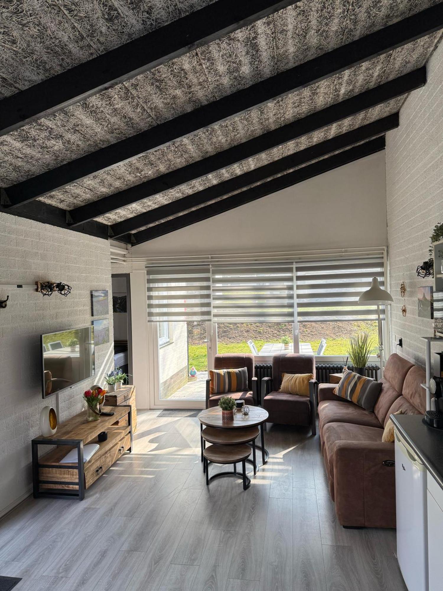 Vakantiebungalow Nr 7 In Het Heuvelland *