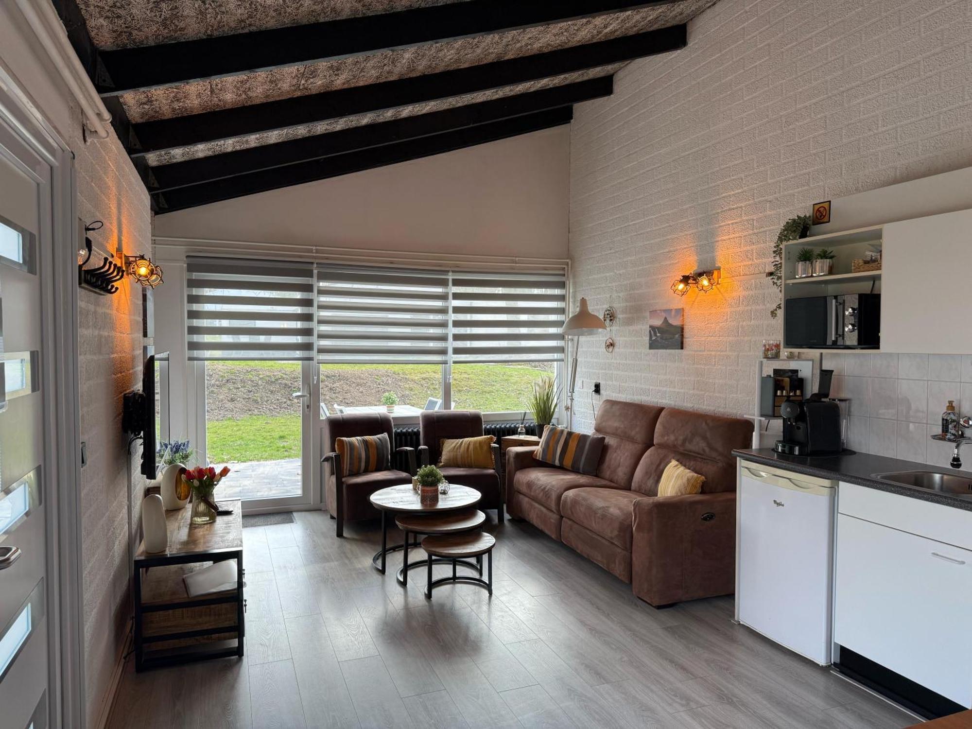 Vakantiebungalow Nr 7 In Het Heuvelland Holiday home *